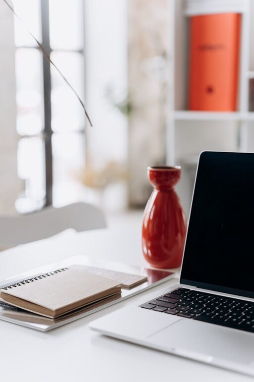 How to Declutter Your Digital Life: A Simple Guide to Stay Organized